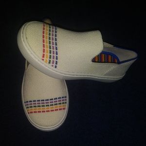 White rainbow Rothy's